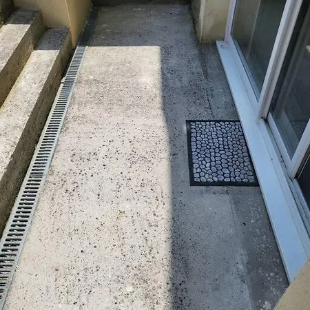 Maison De Bourg Avec Jardin Et Cour Bernieres-sur-Mer