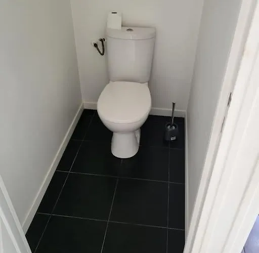 Maison De Bourg Avec Jardin Et Cour Hébergement de vacances Bernières-sur-Mer