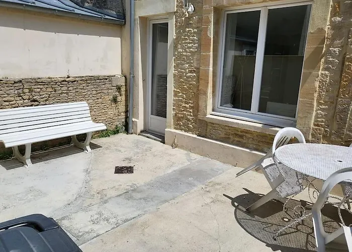 Maison De Bourg Avec Jardin Et Cour